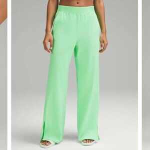 Lululemon Stretch Woven Wide-Leg High-Rise Pant in Lime Green Pistachio